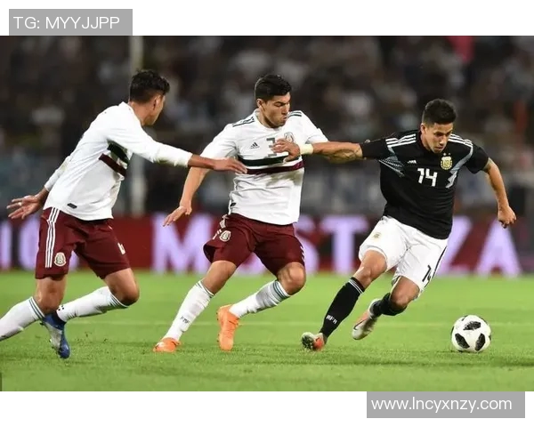 日本与墨西哥热身赛前瞻分析双方实力对比与战术布局探讨